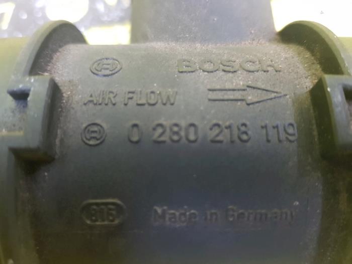 Air mass meter from a Opel Tigra Twin Top 1.4 16V 2008