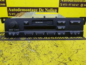 Usados Reproductor de casetes y radio BMW 3 serie (E46/4) 320i 24V Precio € 50,00 Norma de margen ofrecido por de Nollen autorecycling