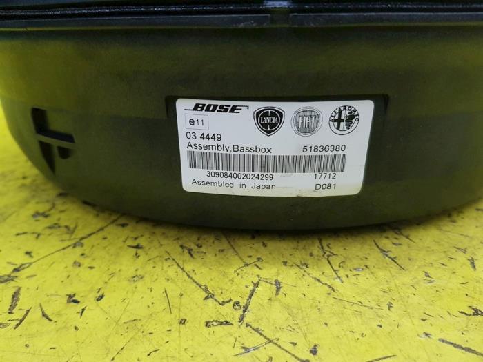 subwoofer bose alfa romeo giulietta