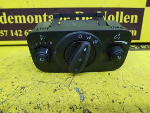 Used Light switch Ford C-Max (DXA) 1.0 Ti-VCT EcoBoost 12V 100 Price € 90,75 Inclusive VAT offered by de Nollen autorecycling