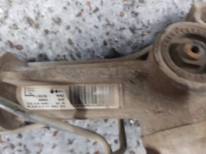 Steering box from a Peugeot Expert (G9) 1.6 HDi 90 2009