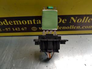 Used Heater resistor Peugeot Expert (G9) 1.6 HDi 90 Price € 36,30 Inclusive VAT offered by de Nollen autorecycling