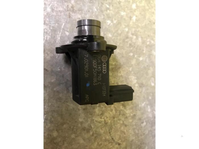 Usagé Régulateur pression turbo Audi S3 (8V1/8VK) 2.0 T FSI 16V Prix € 68,00 Règlement à la marge proposé par autodemontage denollen