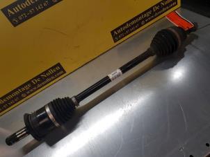 Used Drive shaft, rear left BMW 1 serie (F20) 114d 1.5 12V TwinPower Price € 211,75 Inclusive VAT offered by de Nollen autorecycling