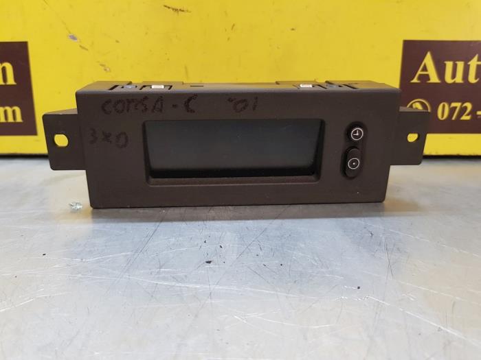 Begagnade Innerdisplay Opel Corsa C (F08/68) 1.2 16V Pris € 22,00 Marginaltabell erbjuds av autodemontage denollen