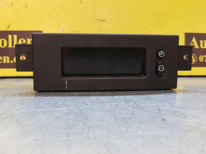 Begagnade Innerdisplay Opel Corsa Pris € 45,00 Marginaltabell erbjuds av autodemontage denollen