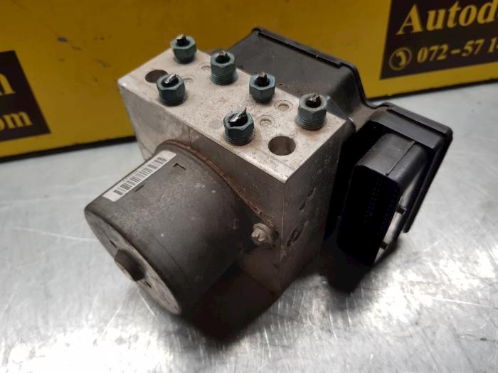 Begagnade ABS-pump Mini Mini Open (R57) Pris € 150,00 Marginaltabell erbjuds av autodemontage denollen