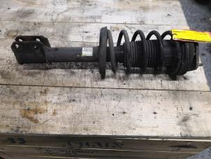 Used Front shock absorber rod, left Opel Corsa B (73/78/79) 1.2i 16V Price € 50,00 Margin scheme offered by de Nollen autorecycling