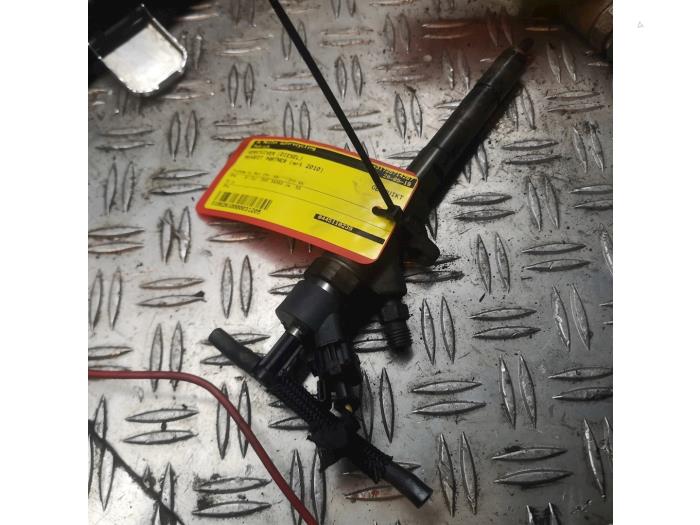 Usagé Injecteurs Peugeot Partner Tepee (7A/B/C/D/E/F/G/J/P/S) 1.6 HDI 75 Prix € 76,00 Règlement à la marge proposé par autodemontage denollen