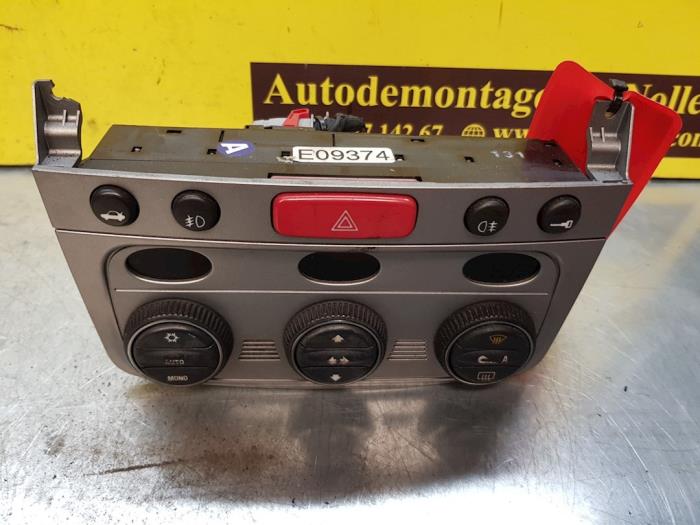 Begagnade Klimatpanel Alfa Romeo 147 (937) Pris € 36,00 Marginaltabell erbjuds av autodemontage denollen