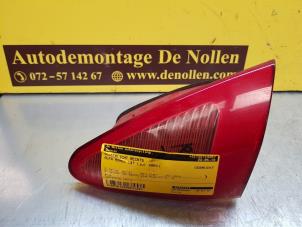 Used Taillight, right Alfa Romeo 147 (937) Price € 20,00 Margin scheme offered by de Nollen autorecycling