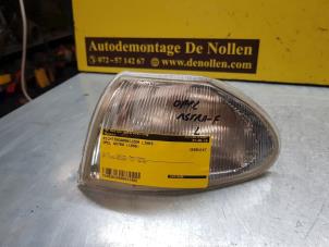Usagé Feu clignotant gauche Opel Astra F (53/54/58/59) 1.6i Prix € 15,00 Règlement à la marge proposé par de Nollen autorecycling