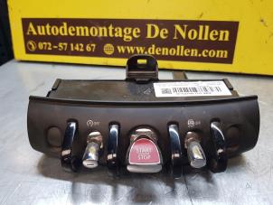 Używane Przelacznik Mini Countryman (F60) 2.0 16V Cooper S Cena € 151,25 Z VAT oferowane przez de Nollen autorecycling