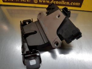 Used Tailgate lock mechanism Ford S-Max (GBW) 2.0 TDCi 16V 115 Price € 40,00 Margin scheme offered by de Nollen autorecycling