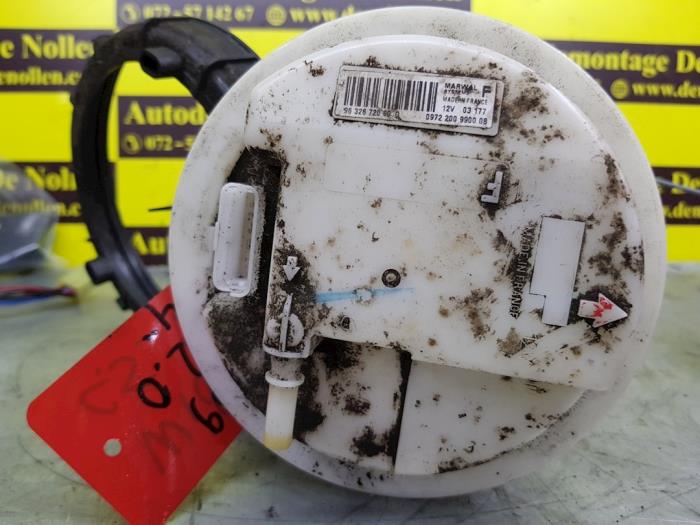 Usagé Pompe à carburant Citroen C5 I Berline (DC) 2.0 16V Prix € 45,00 Règlement à la marge proposé par autodemontage denollen