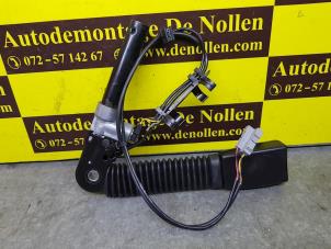 Used Seatbelt tensioner, right Mini Mini (R56) 1.4 16V One Price € 90,75 Inclusive VAT offered by de Nollen autorecycling