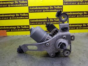 Used Wiper mechanism Ford Focus 3 1.0 Ti-VCT EcoBoost 12V 125 Price € 78,65 Inclusive VAT offered by de Nollen autorecycling