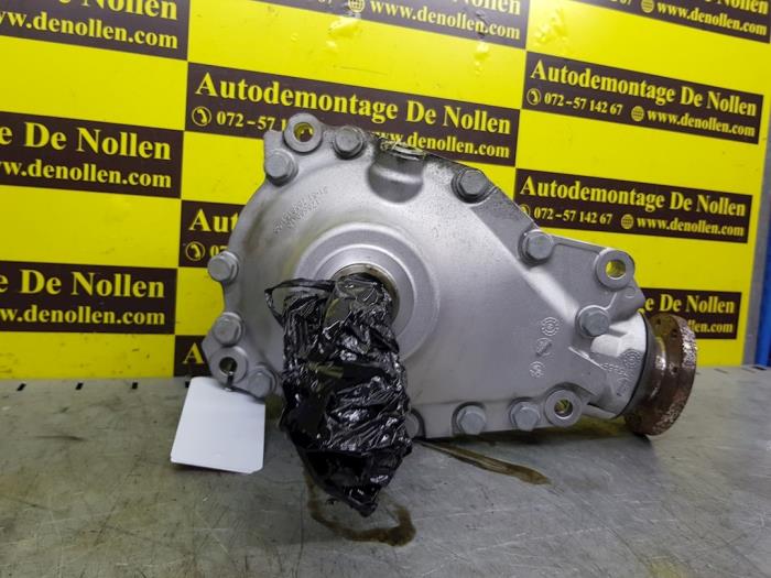 Front differential from a BMW 3 serie Gran Turismo (F34) 335d xDrive 3.0 24V 2017