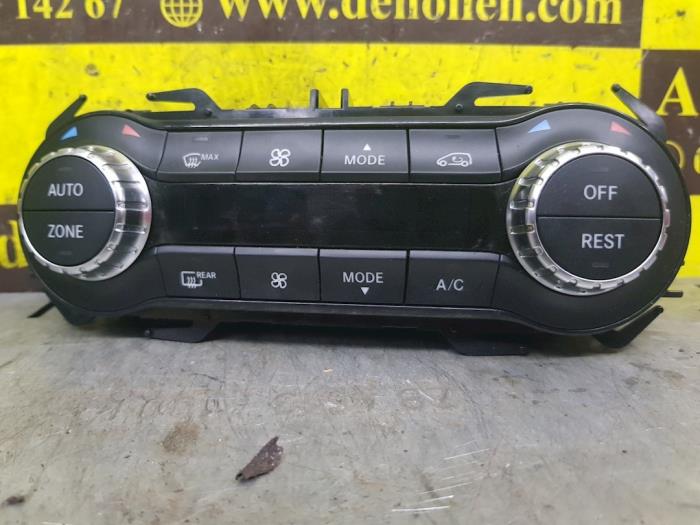 Begagnade Värmekontrollpanel Mercedes A (W176) 1.6 A-200 16V Pris € 163,35 Inklusive moms erbjuds av autodemontage denollen