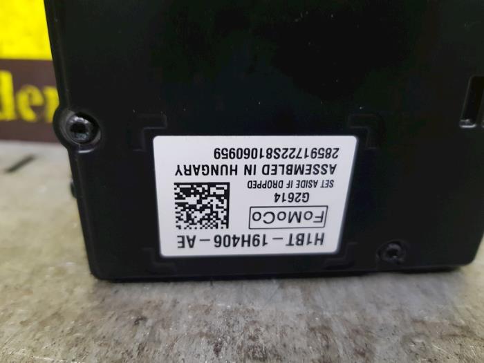 Gebrauchte Bremsassistent Sensor Ford Fiesta 7 1.1 Ti-VCT 12V 85 Preis € 163,35 Mit Mehrwertsteuer angeboten von autodemontage denollen