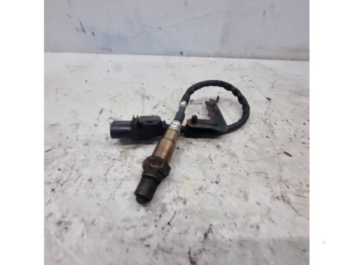 Lambda probe from a Opel Insignia Country Tourer 2.0 CDTI 16V 130 ecoFLEX 2011