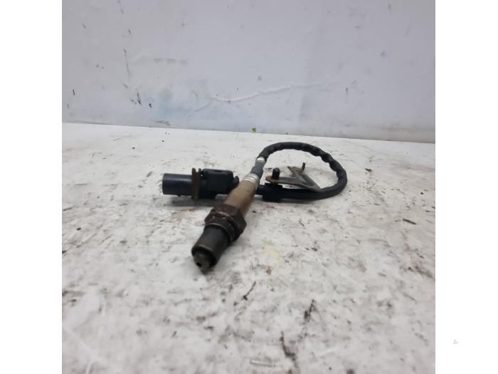 Lambda probe from a Opel Insignia Country Tourer 2.0 CDTI 16V 130 ecoFLEX 2011