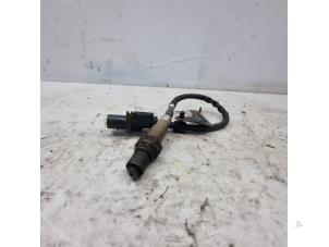 Lambda probe from a Opel Insignia Country Tourer 2.0 CDTI 16V 130 ecoFLEX 2011