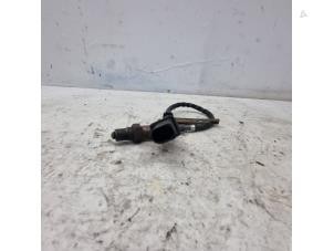 Lambda probe from a Opel Insignia Country Tourer 2.0 CDTI 16V 130 ecoFLEX 2011