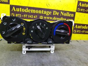 Usados Panel de control de calefacción Hyundai Getz 1.3i 12V Precio € 35,00 Norma de margen ofrecido por de Nollen autorecycling