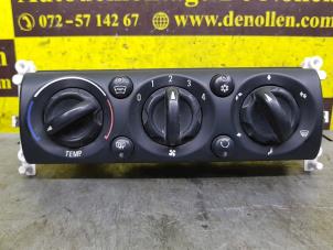 Used Heater control panel Mini Mini Cooper S (R53) 1.6 16V Price € 40,00 Margin scheme offered by de Nollen autorecycling
