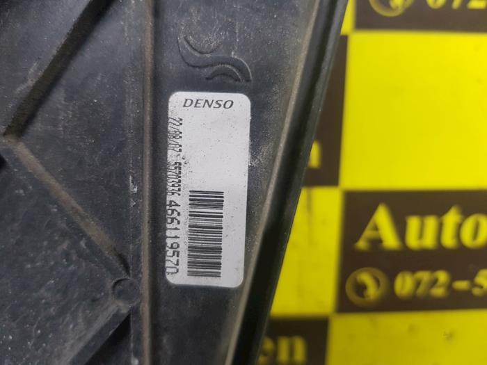 Używane Wentylator Opel Corsa III 1.6 16V VXR Turbo Cena € 35,00 Procedura marży oferowane przez autodemontage denollen