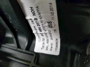 Usados Consola central Audi S3 (8V1/8VK) 2.0 T FSI 16V Precio € 35,00 Norma de margen ofrecido por de Nollen autorecycling