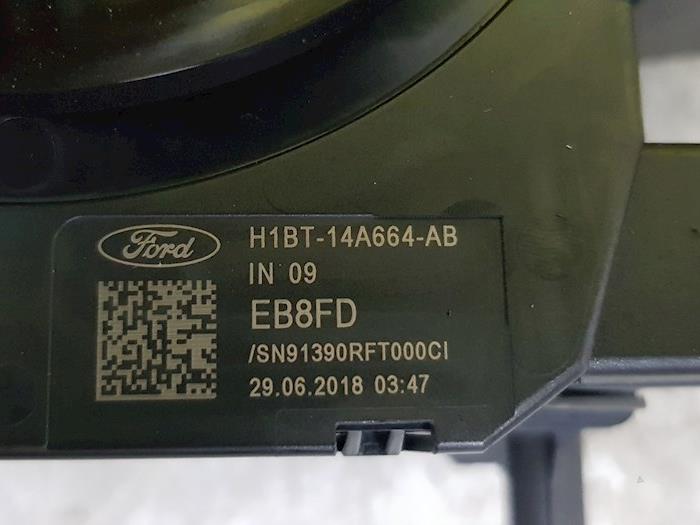 Przelacznik Combi kolumny kierownicy z Ford Fiesta 7 1.5 EcoBoost 12V ST 2018