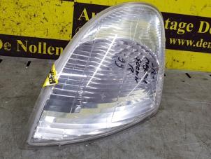 Used Indicator lens, right Renault Megane Scénic (JA) 2.0 RT Price € 14,50 Margin scheme offered by de Nollen autorecycling