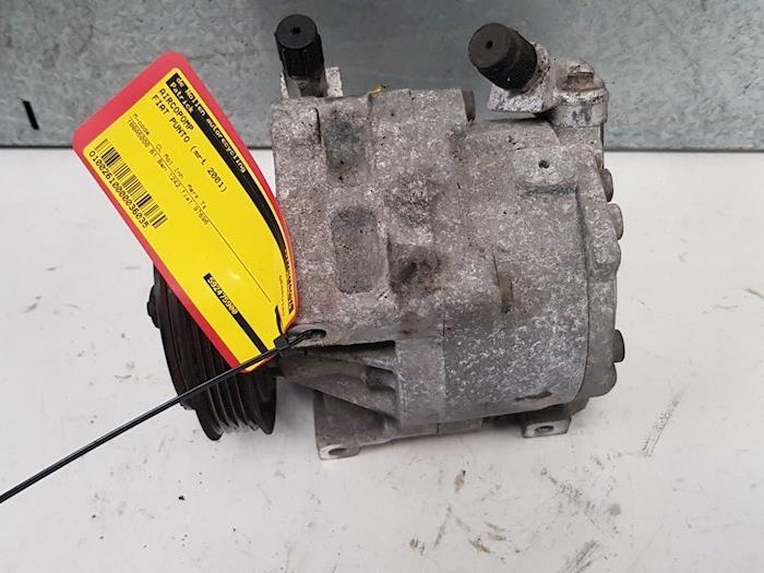 Usagé Compresseur de clim Fiat Punto II (188) 1.2 16V 3-Drs. Prix € 45,00 Règlement à la marge proposé par autodemontage denollen