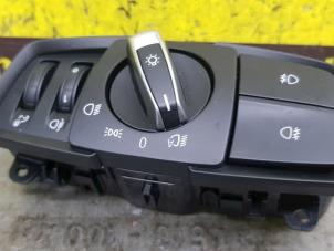 Used Light switch BMW 1 serie (F20) 116d 1.5 12V TwinPower Price € 30,00 Margin scheme offered by de Nollen autorecycling