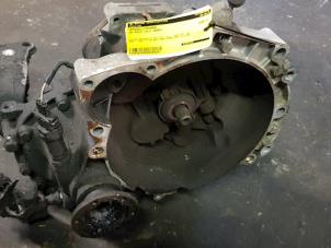 Used Gearbox Volkswagen Polo III Classic (6KV2) 1.4i 16V Price € 200,00 Margin scheme offered by de Nollen autorecycling