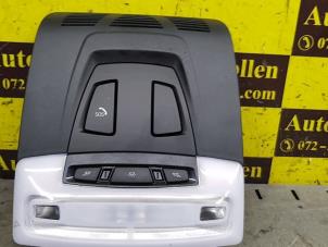 Usagé Eclairage intérieur avant BMW 1 serie (F20) 118i 1.5 TwinPower 12V Prix € 102,85 Prix TTC proposé par de Nollen autorecycling