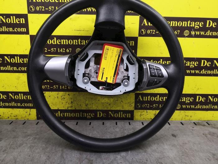 Steering wheel from a Suzuki Grand Vitara II (JT) 1.6 16V 2011
