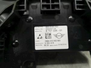 Used Tachometer Mini Mini (F55) 2.0 16V Cooper S Price € 60,50 Inclusive VAT offered by de Nollen autorecycling
