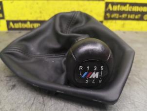 Used Gear stick cover BMW 1 serie (F21) 118i 1.5 TwinPower 12V Price € 90,75 Inclusive VAT offered by de Nollen autorecycling