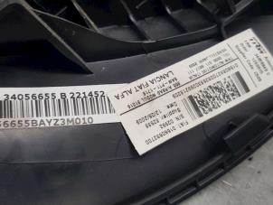 Używane Poduszka powietrzna prawa (deska rozdzielcza) Alfa Romeo MiTo (955) 1.4 TB 16V Cena € 133,10 Z VAT oferowane przez de Nollen autorecycling