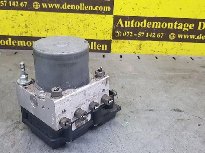 Begagnade ABS-pump Fiat Panda (169) 1.2 Fire 4x4 Pris € 124,00 Marginaltabell erbjuds av autodemontage denollen