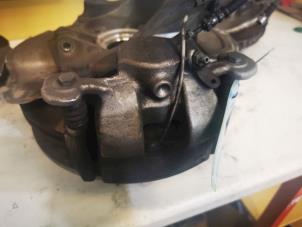 Used Front brake calliper, left Mini Countryman (F60) 2.0 16V Cooper S Price € 121,00 Inclusive VAT offered by de Nollen autorecycling