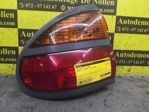 Used Taillight, left Renault Laguna I (B56) 1.6 16V Price € 24,99 Margin scheme offered by de Nollen autorecycling