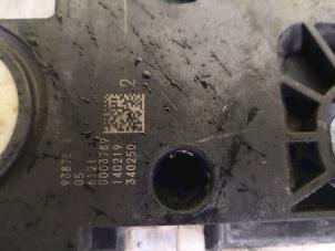 Used Battery box Mini Countryman (F60) 2.0 Cooper D Price € 90,75 Inclusive VAT offered by de Nollen autorecycling