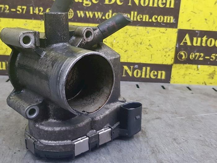 Używane Przepustnica Volkswagen Polo III (6N2) 1.4 Cena € 27,00 Procedura marży oferowane przez autodemontage denollen