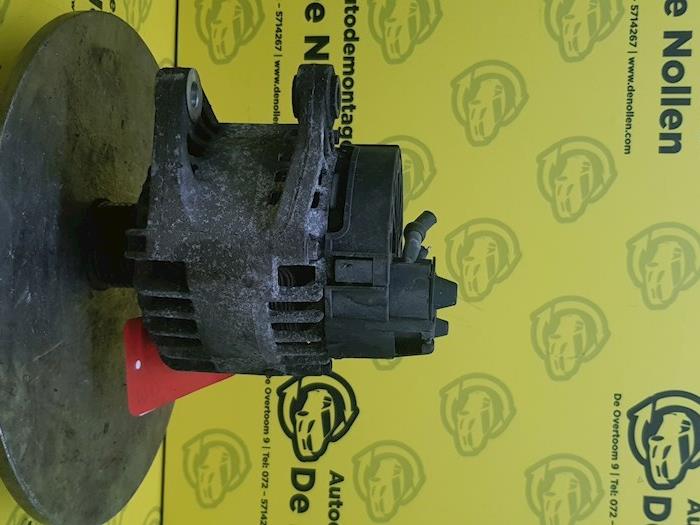 Dynamo van een Alfa Romeo 156 Sportwagon (932) 1.8 Twin Spark 16V 2002