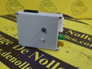 Used Antenna Amplifier Mini Coupe (R58) 1.6 16V Cooper S Price € 25,00 Margin scheme offered by de Nollen autorecycling