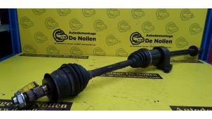 Used Front drive shaft, right BMW Mini One/Cooper (R50) 1.6 16V One Price € 150,00 Margin scheme offered by de Nollen autorecycling